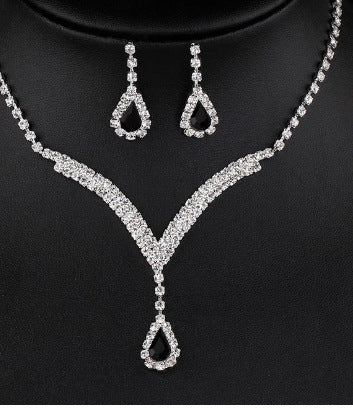 Diamond Water Drop Necklace and Earrings Set - Secure Back Closure Chain Details