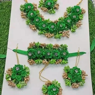 Floral Mehndi Jewelry Set - Heavy Collar Style Traditional Haldi Wear