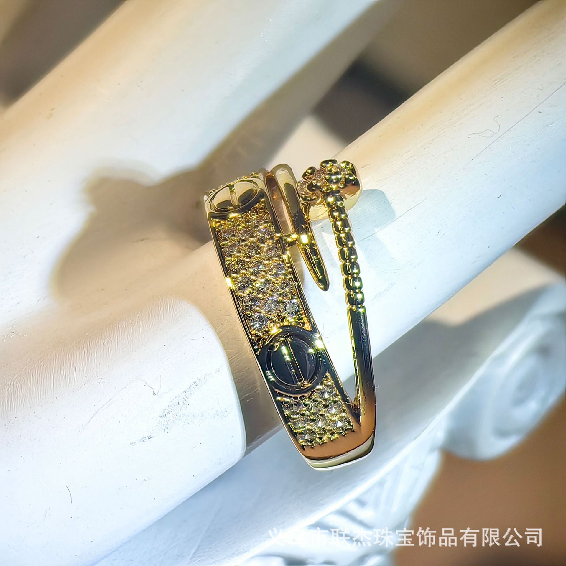 Premium Golden Plated Joker Ring - Streetwear Fashion Stackable Jewelry Set